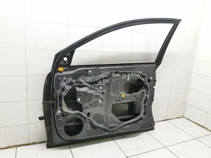 Toyota Avensis T250 (2006 - 2009) Дверь — фото 8