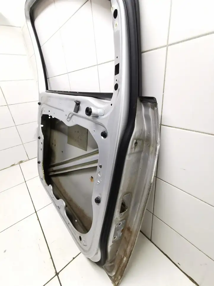 Volkswagen Touran I (2003 - 2010) Дверь — фото 10
