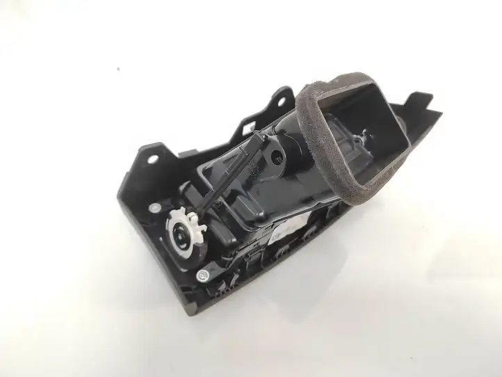 Hyundai i30 (2007 - 2012) 974902R000 Боковой воздушный дефлектор — фото 3