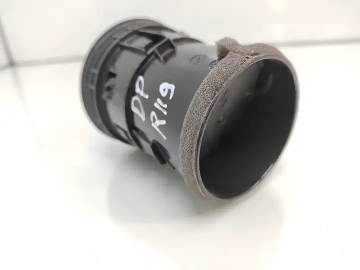 Nissan Qashqai (2006 - 2010) 68760JD10A Боковой воздушный дефлектор — фото 5