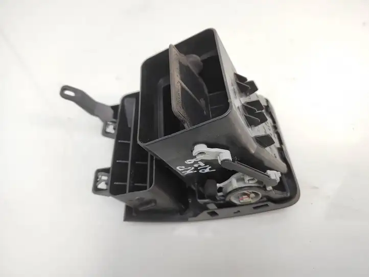 Volkswagen Touran I (2003 - 2010) 1T0819703B Боковой воздушный дефлектор — фото 4