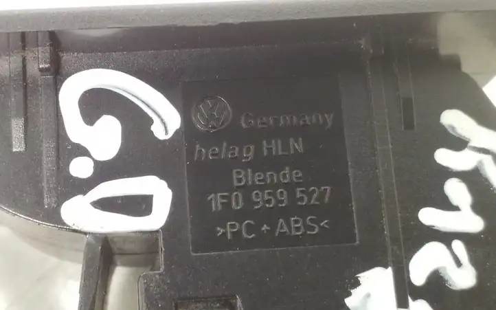Volkswagen Touran I (2003 - 2010) 1T0959851 Блок кнопок стеклоподъемников — фото 3