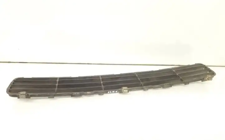 Toyota Avensis T250 (2006 - 2009) 5311205060C Нижняя решетка переднего бампера — фото 2