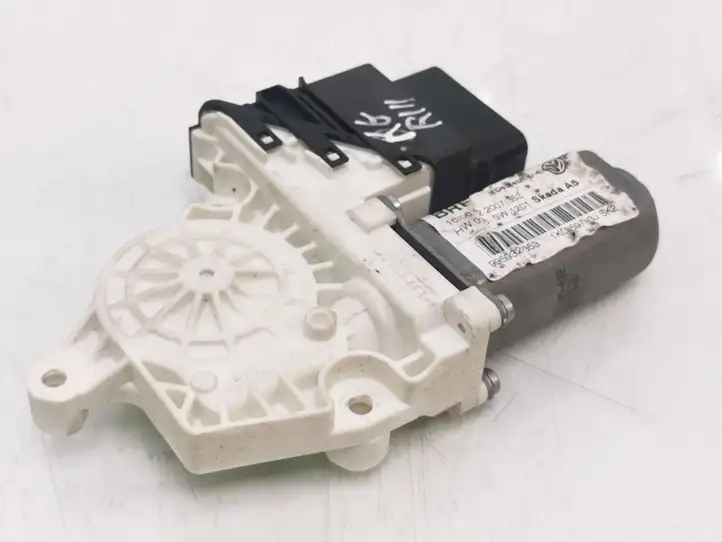 Skoda Octavia Mk2 (1Z) (2004 - 2013) 1K0959795E Стеклоподъемник задней двери — фото 1