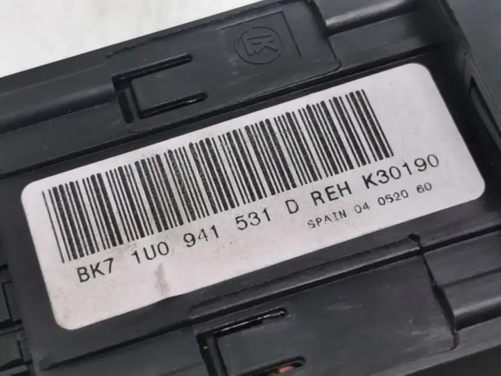 Skoda Roomster (5J) (2010 - 2015) 1U0941531D Включатель фонарей — фото 4