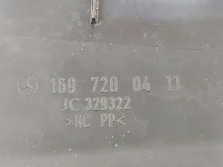 Mercedes-Benz A W169 (2004 - 2012) 1697200411 Прочая отделка передней двери — фото 4