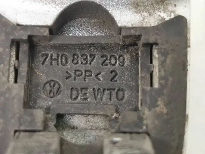 Volkswagen Touran I (2003 - 2010) 7h0837209 Наружная ручка двери — фото 6