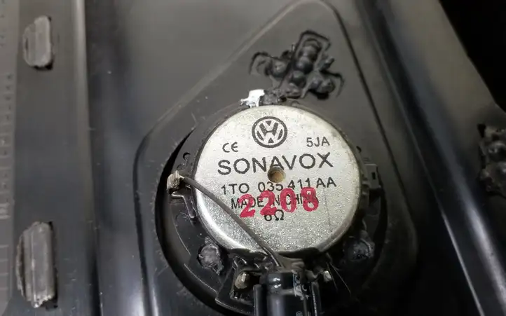 Volkswagen Touran I (2003 - 2010) 1T0867211023 Обшивка задней двери — фото 9