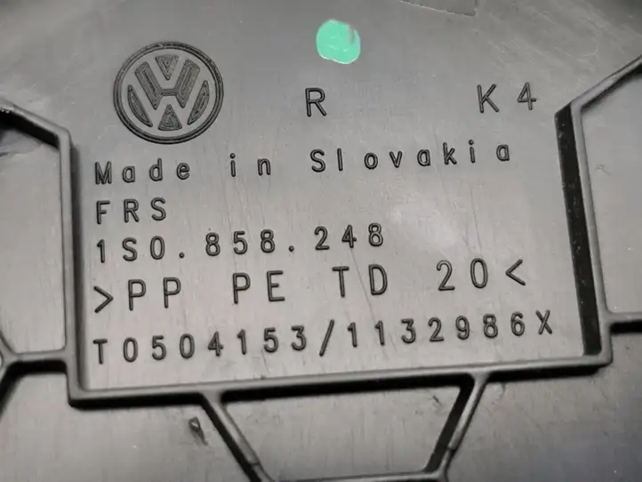 Volkswagen Up (2011 - ) 1S0858248 Боковая отделка панели приборов — фото 3