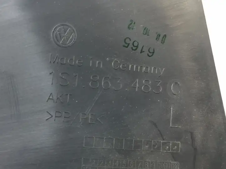 Volkswagen Up (2011 - ) 1S1863483C Прочие детали салона — фото 6