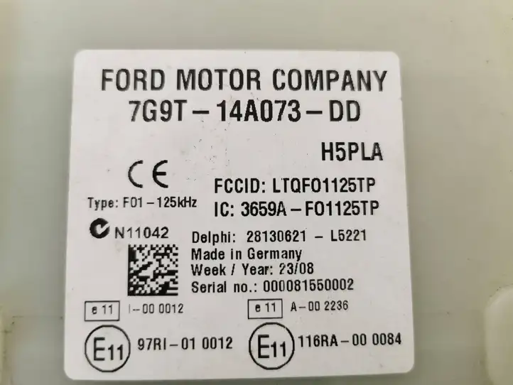 Ford Mondeo MK IV (2007 - 2014) 7g9t14a073dd Блок предохранителей — фото 7