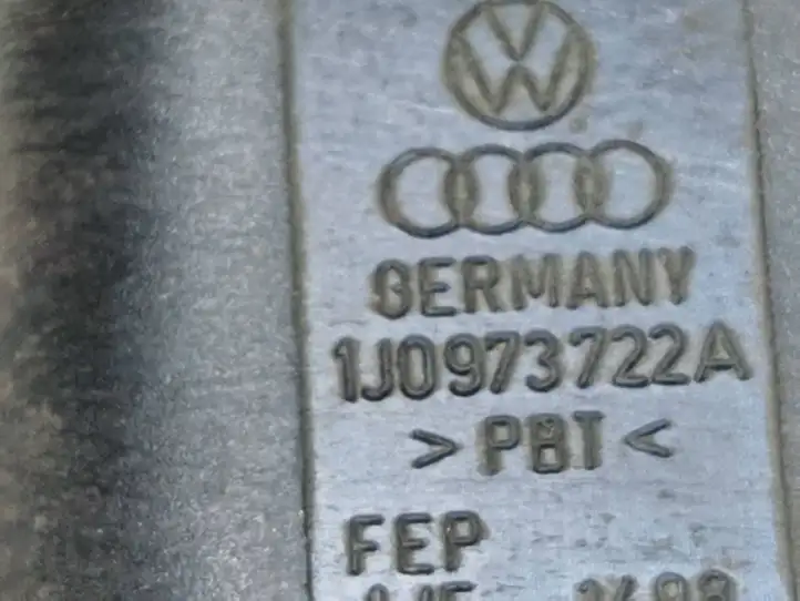 Volkswagen PASSAT B6 (2005 - 2010) 1J0973722A Прочая электропроводка — фото 1
