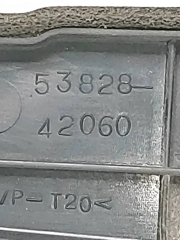 Toyota RAV 4 (XA30) (2006 - 2016) 5382842060 Накладка крыла — фото 3