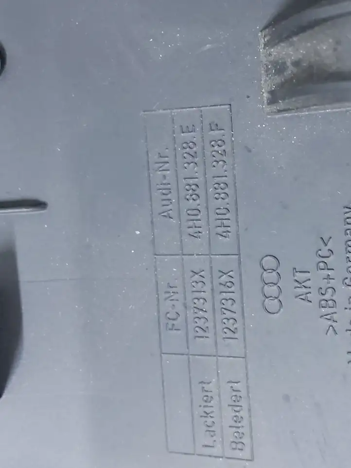 Audi A8 S8 D4 4H (2010 - 2014) 4H0881328E Обшивка сидений — фото 2