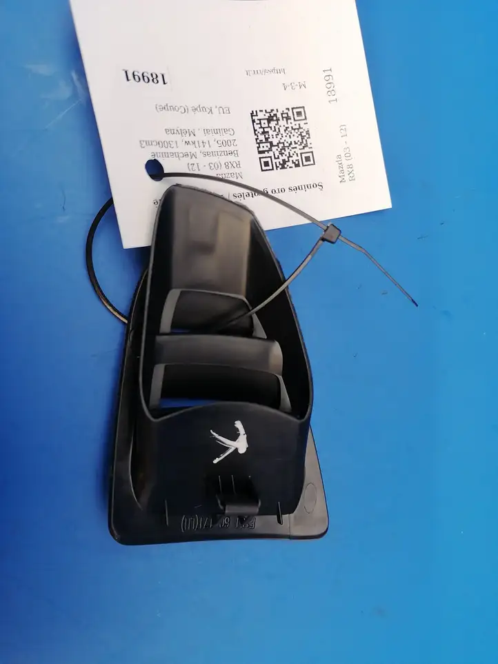 Mazda RX8 (2003 - 2008) F15160171 Боковой воздушный дефлектор — фото 9