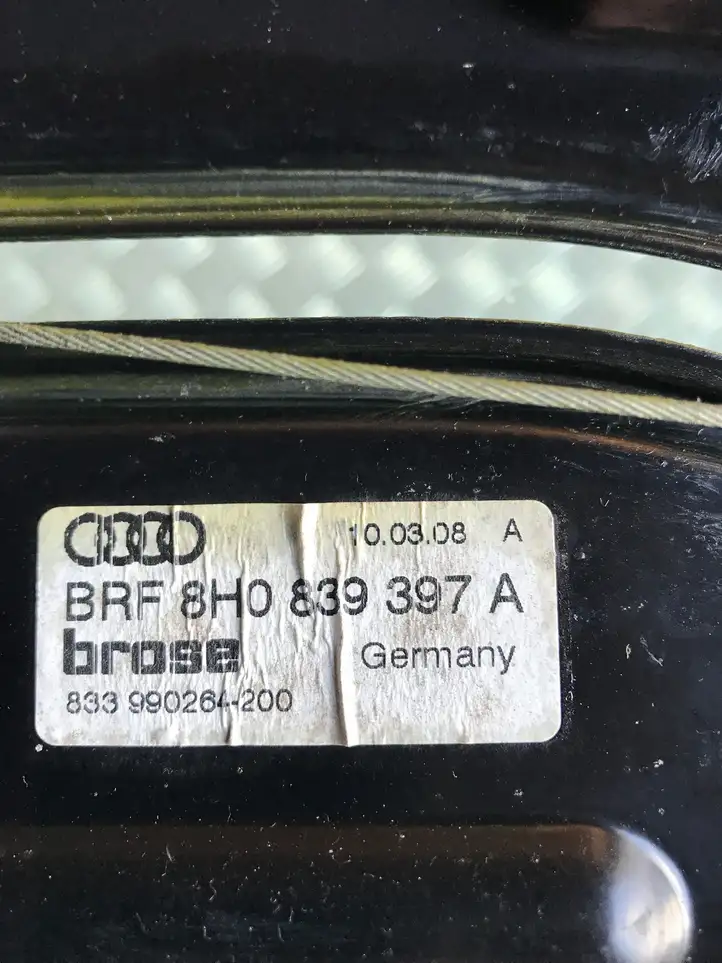 Audi A4 S4 B7 8E 8H (2004 - 2009) 8H0839397A Стеклоподъемник передней двери (комплект) — фото 2