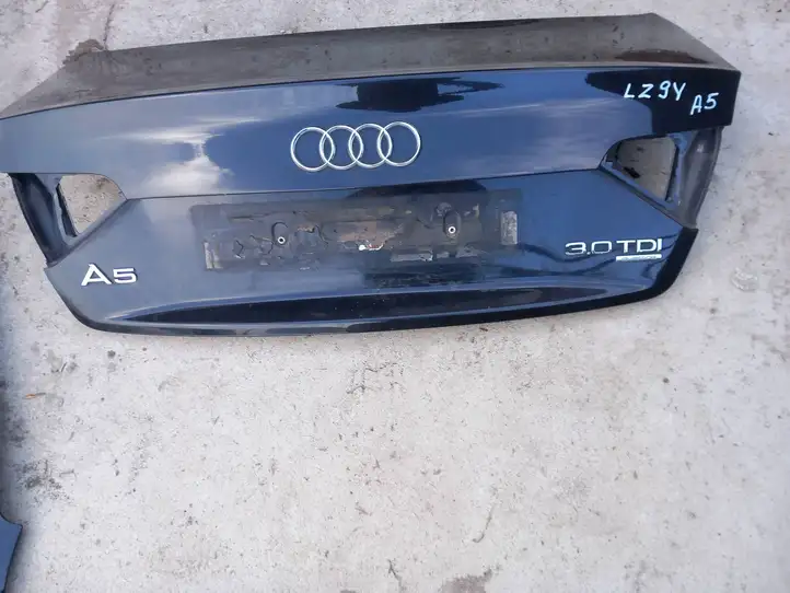 Audi A5 8T 8F (2007 - 2011) Крышка багажника — фото 1