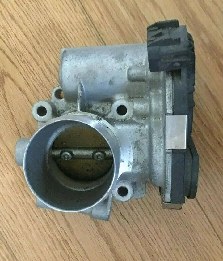 Opel Astra J (2009 - 2012) 0280750498 Дроссельная заслонка — фото 1