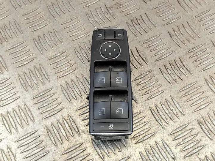 Mercedes-Benz B-class W246 (2011 - 2014) A1669054300 Блок кнопок стеклоподъемников — фото 1