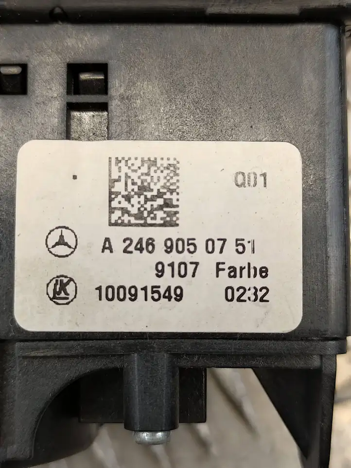 Mercedes-Benz B-class W246 (2011 - 2014) A2469050751 Включатель фонарей — фото 3