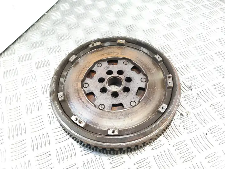 Nissan Juke I F15 (2010 - 2018) 8200926712 Маховик двигателя — фото 2