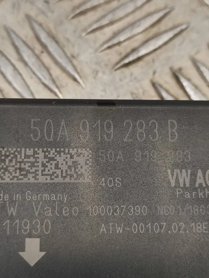 Audi A3/S3 8V (2016 - 2020) 5QA919283B Блок управления парктрониками — фото 4