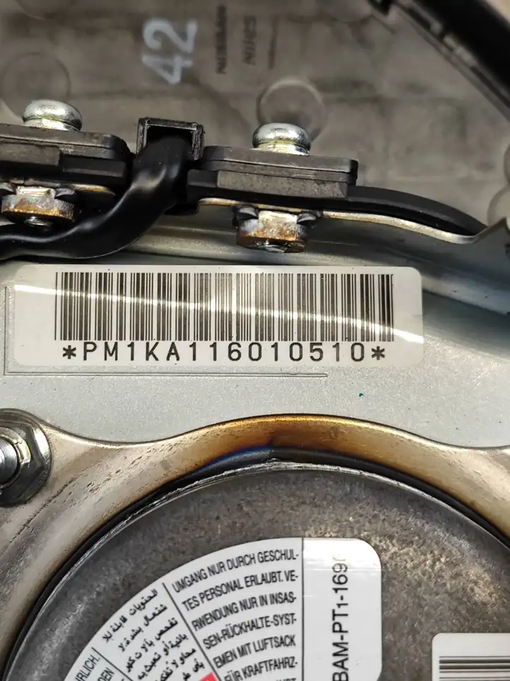 Nissan Juke I F15 (2010 - 2018) NK70S1A10 Подушка безопасности руля — фото 2