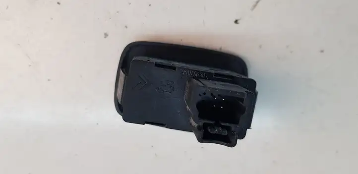 Citroen C5 (2004 - 2008) 96515962ZF9 Кнопка стеклоподъемников — фото 2