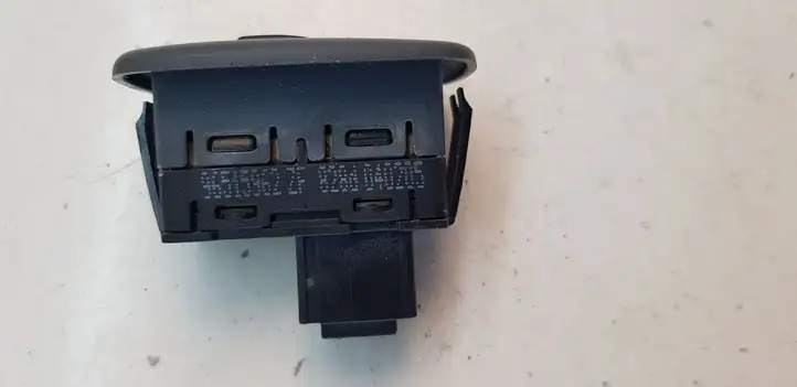 Citroen C5 (2004 - 2008) 96515962ZF9 Кнопка стеклоподъемников — фото 3
