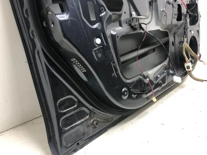 Subaru Outback (2009 - 2014) Дверь — фото 4