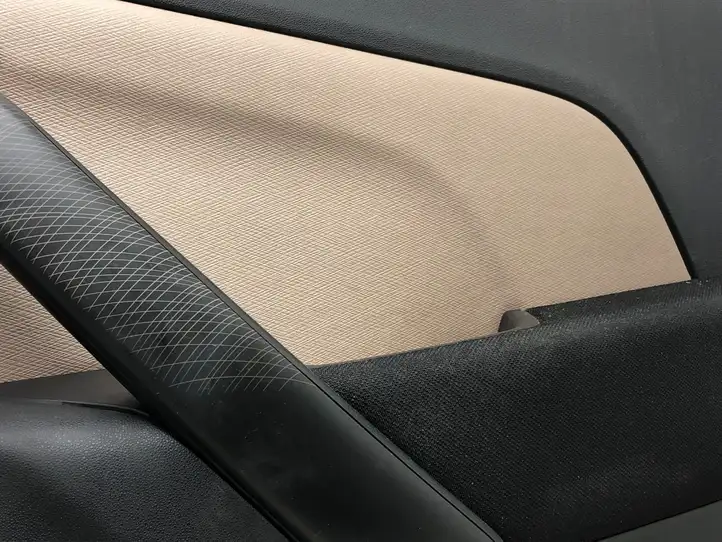 Citroen C4 Grand Picasso (2013 - 2016) 96779323BS Обшивка передней двери — фото 2