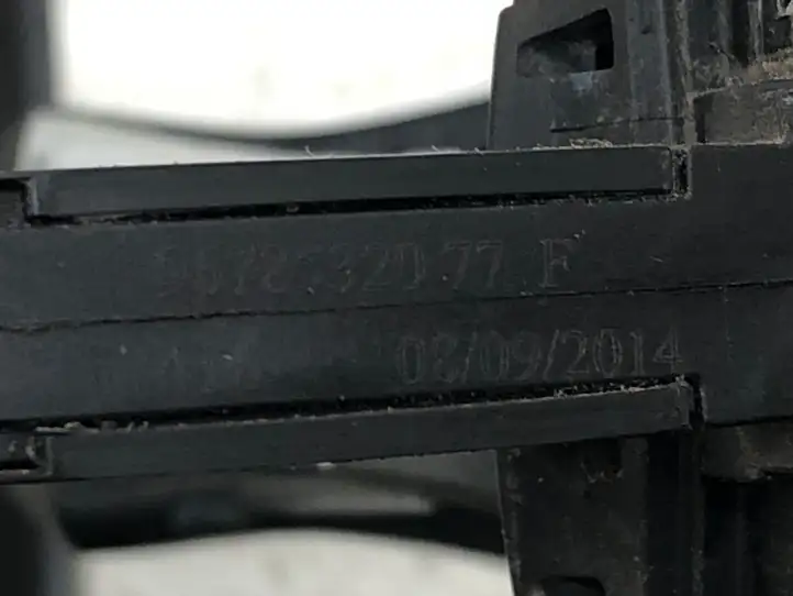 Citroen C4 Grand Picasso (2013 - 2016) 9678232077 Наружная ручка двери — фото 2