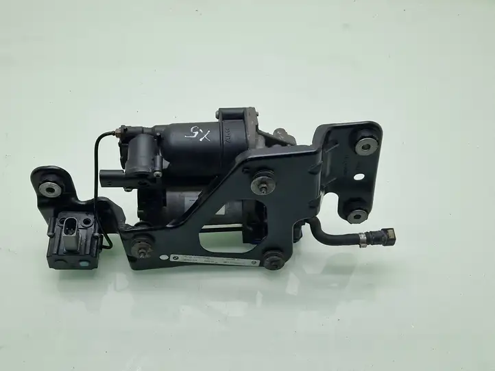 BMW X5 E70 (2006 - 2013) 37226775479 Компрессор пневмоподвески — фото 4