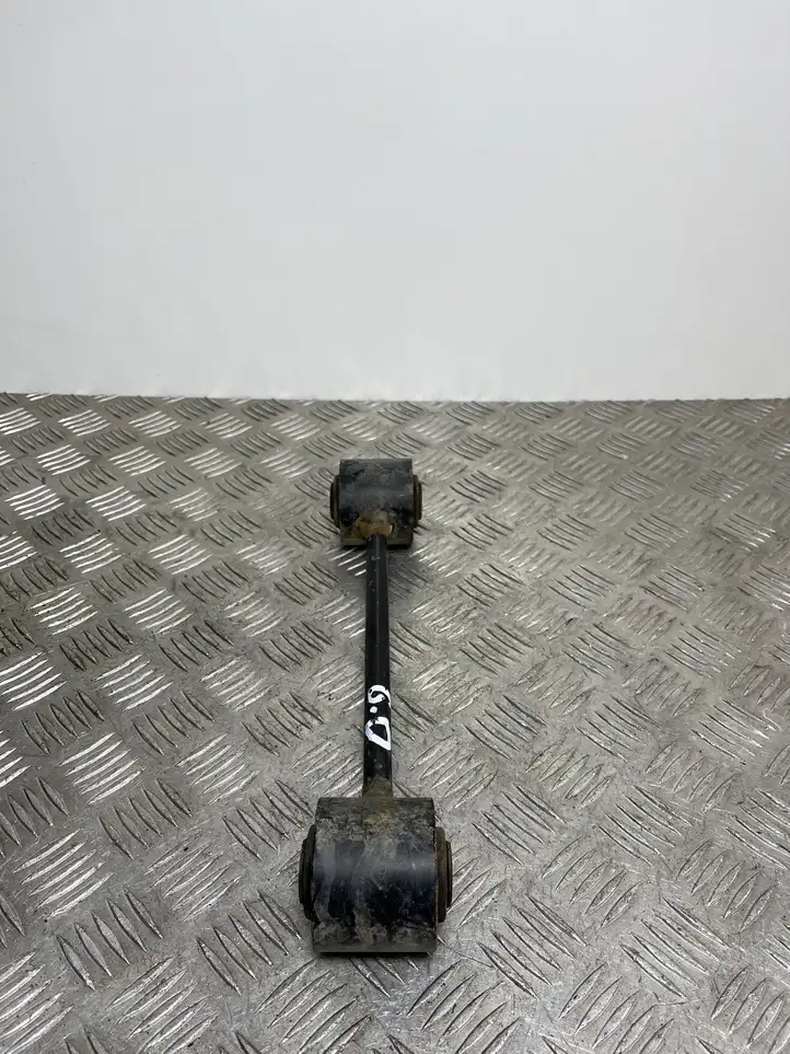 SsangYong Rexton (2017 - ) Деталь задней подвески — фото 4