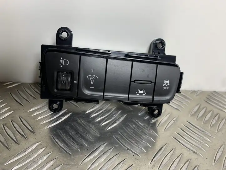 Hyundai Kona I (2017 - 2022) 93710J9930 Другие включатели / ручки/ переключатели — фото 1