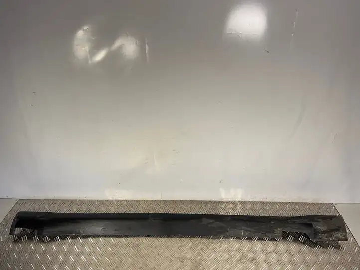 Jeep Cherokee (2013 - 2017) Порог кузова — фото 1