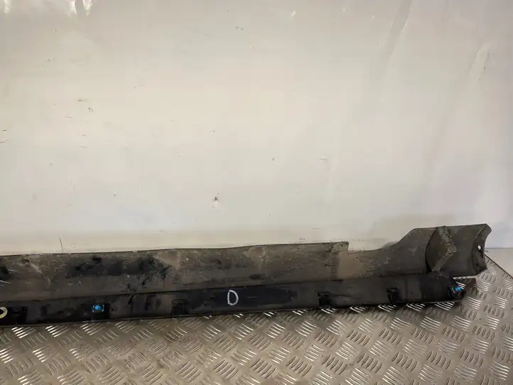 Jeep Cherokee (2013 - 2017) Порог кузова — фото 2