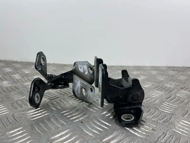 Jeep Grand Cherokee (2010 - 2021)    Комплект петель задней двери