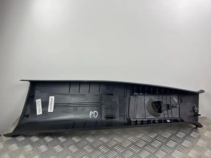 Jeep Cherokee (2013 - 2017) 53252609 Верхняя обшивка стойки B — фото 3