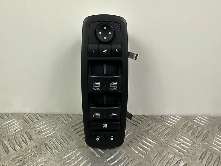 Jeep Grand Cherokee (2010 - 2021) 68184803AA Блок кнопок стеклоподъемников — фото 1