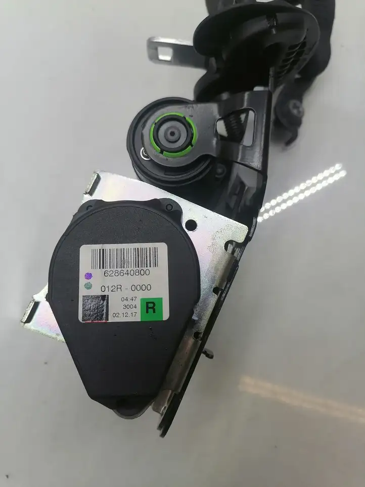 BMW 3 GT F34 (2013 - 2017) 628640800 Передний ремень безопасности — фото 8