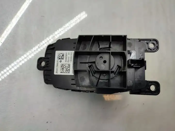 BMW 3 F30 F35 F31 (2012 - 2018) 9317695 Контроллер мультимедийной системы — фото 2