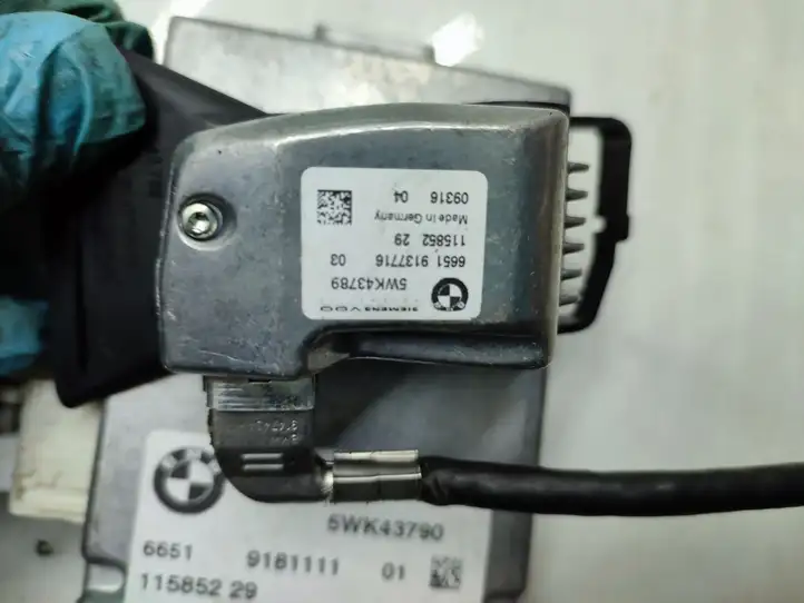 BMW 5 E60 E61 (2004 - 2010) 9181111 Камера в лобовом стекле — фото 3
