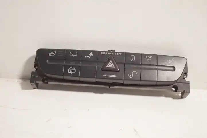 Mercedes-Benz E W211 (2002 - 2009) A2118212758 Блок кнопок на панели — фото 4