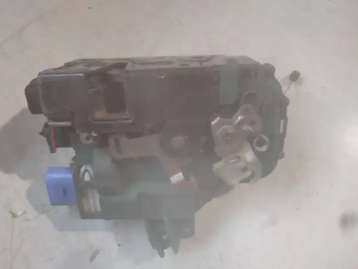 Seat Ibiza III (6L) (2002 - 2008) 3B1837015AM Замок задней двери — фото 3