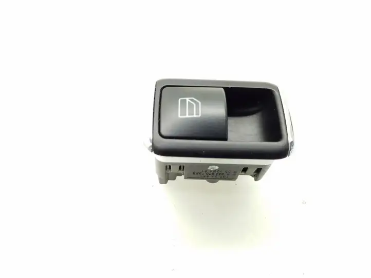 Mercedes-Benz C W204 (2007 - 2014) A2048707358 Блок кнопок стеклоподъемников — фото 1