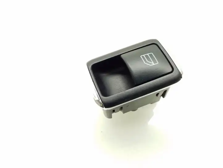 Mercedes-Benz C W204 (2007 - 2014) A2048707358 Блок кнопок стеклоподъемников — фото 2