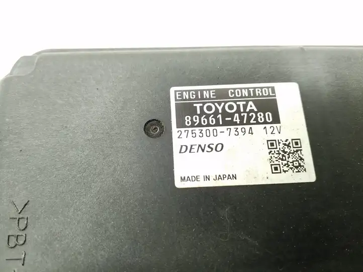 Toyota Prius (XW30) (2009 - 2015) 8966147280 Блок управления двигателем (ЭБУ) — фото 4
