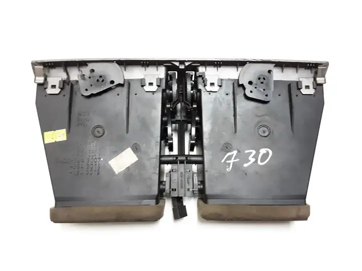 BMW 7 E65 E66 (2001 - 2008) 6943007 Центральный воздушный дефлектор — фото 2