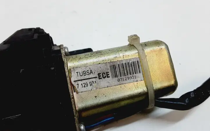 BMW 5 E60 E61 (2004 - 2010) 7129931 Замок крышки багажника — фото 3